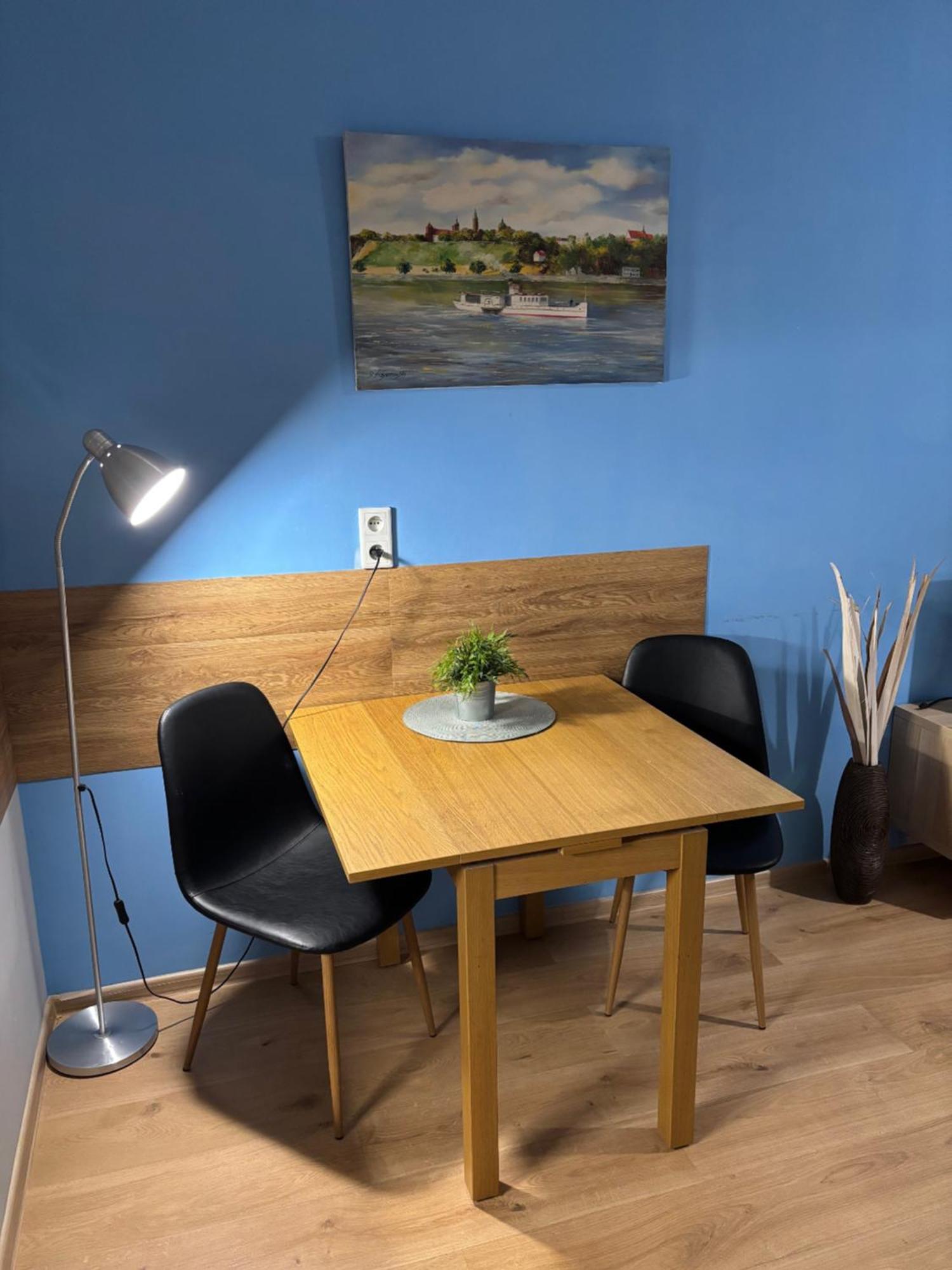 Holdek Apartamenty Francuska カトヴィツェ エクステリア 写真